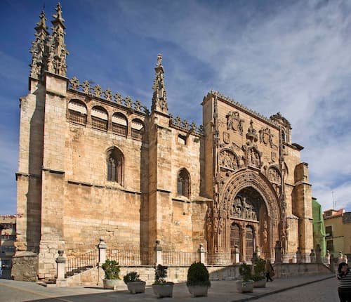 Iglesia santa María Aranda