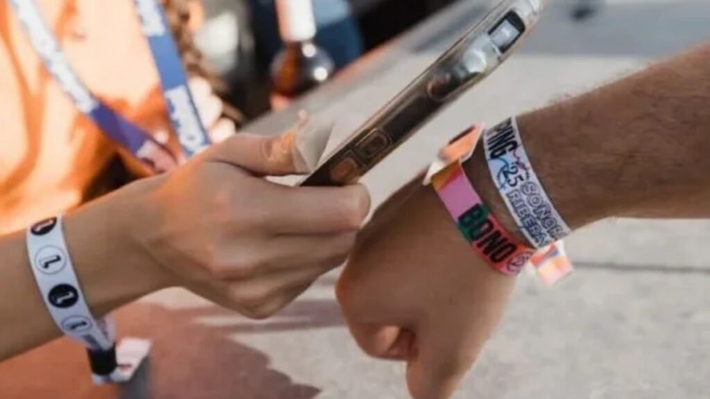 pago con pulsera en Sonorama